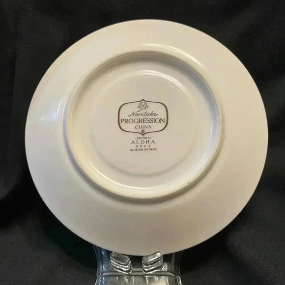 Set of 4 Aloha 9023 Noritake Cups/Saucers ~Made in Japan~ VINTAGE -MINT- - Picture 4 of 5